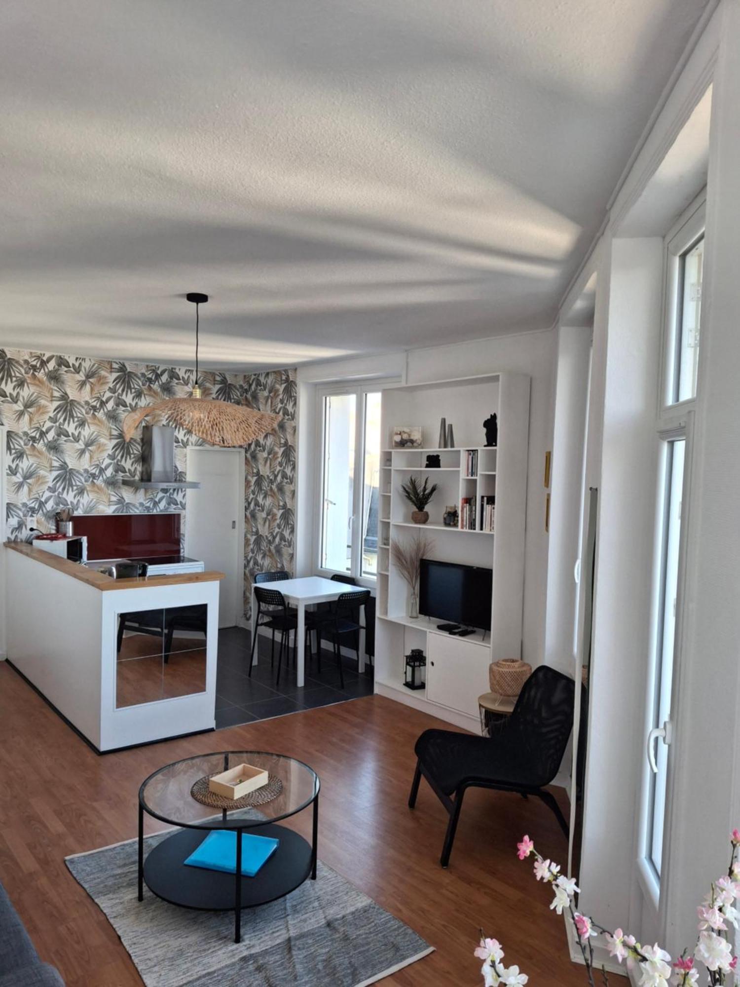 Appartement Lumineux Dans Les Hauts De Recouvrance เบรสต์ ภายนอก รูปภาพ